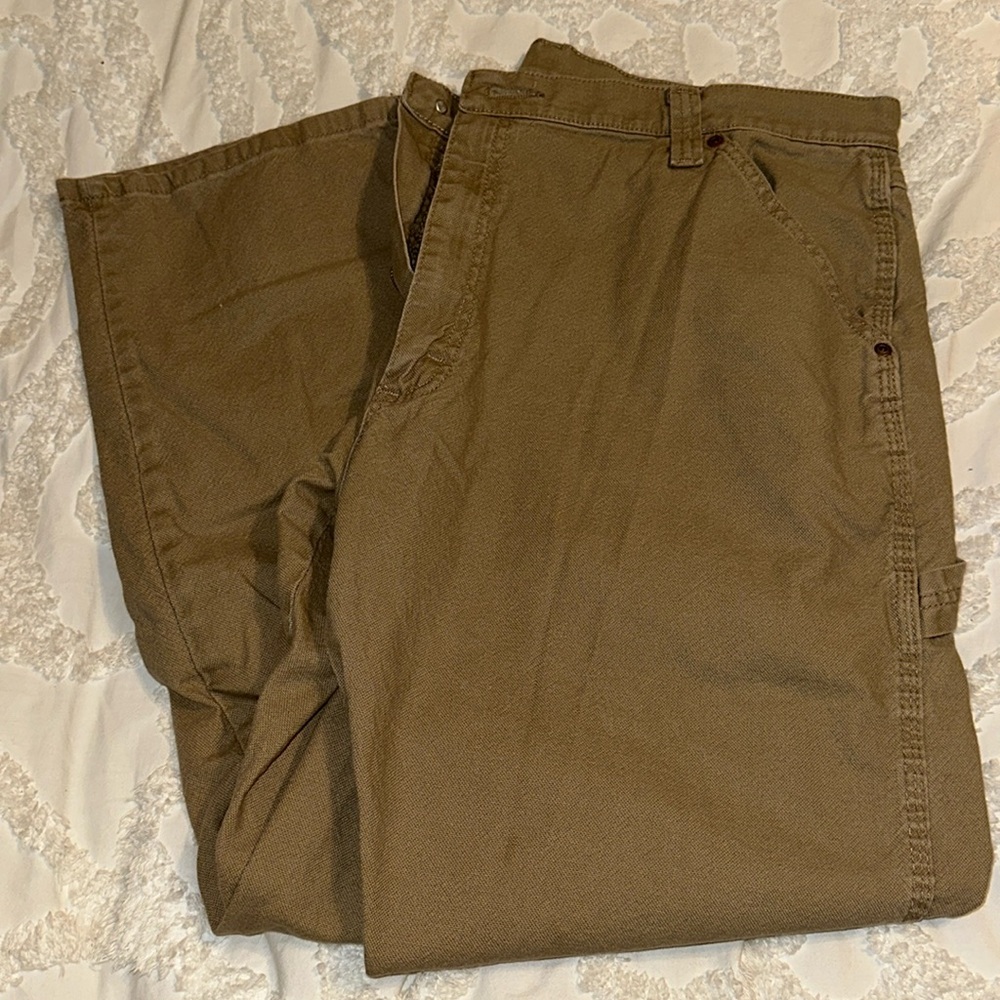 Men’s wrangler 40x30 cargo pants